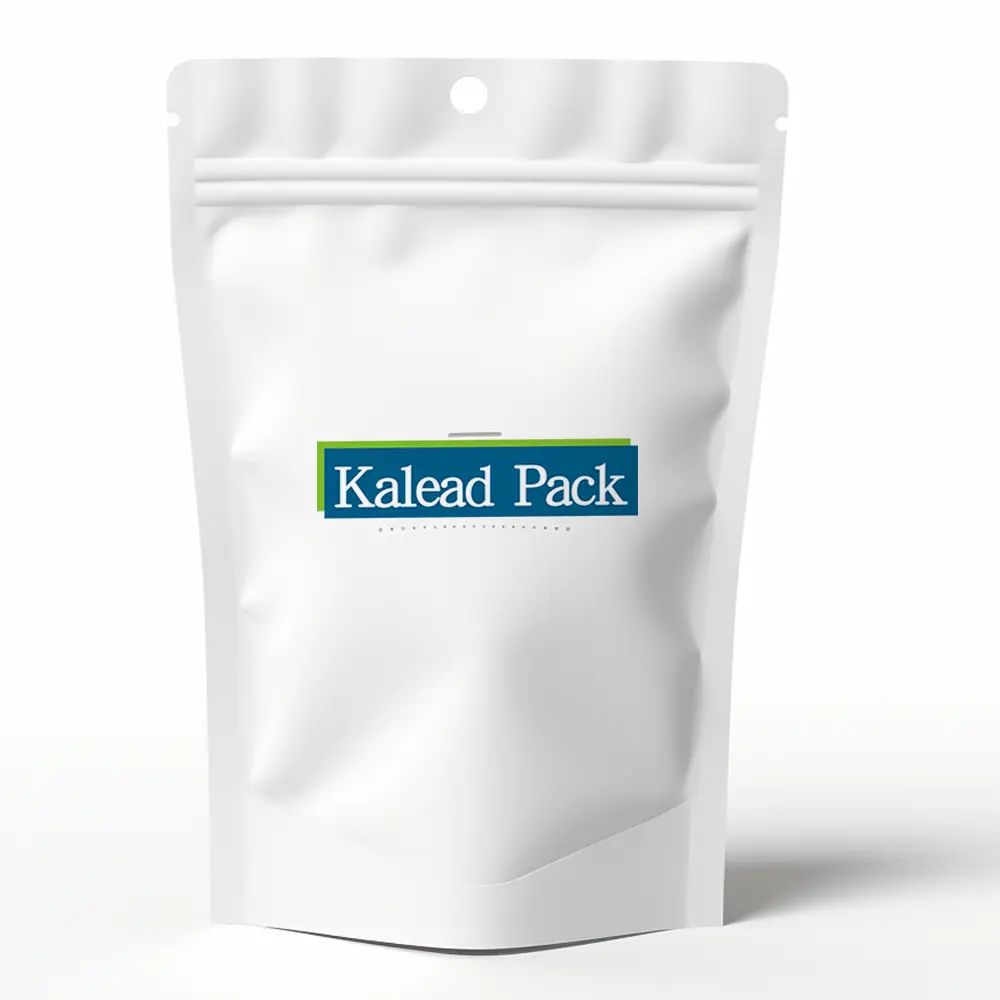 Kalead Pack 로고가 있는 풀 화이트 스탠드업 파우치