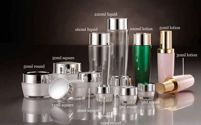 5ml~220ml 용량 표기된 다양한 형태 및 크기의 화장품 용기 세트(병/자 포함)